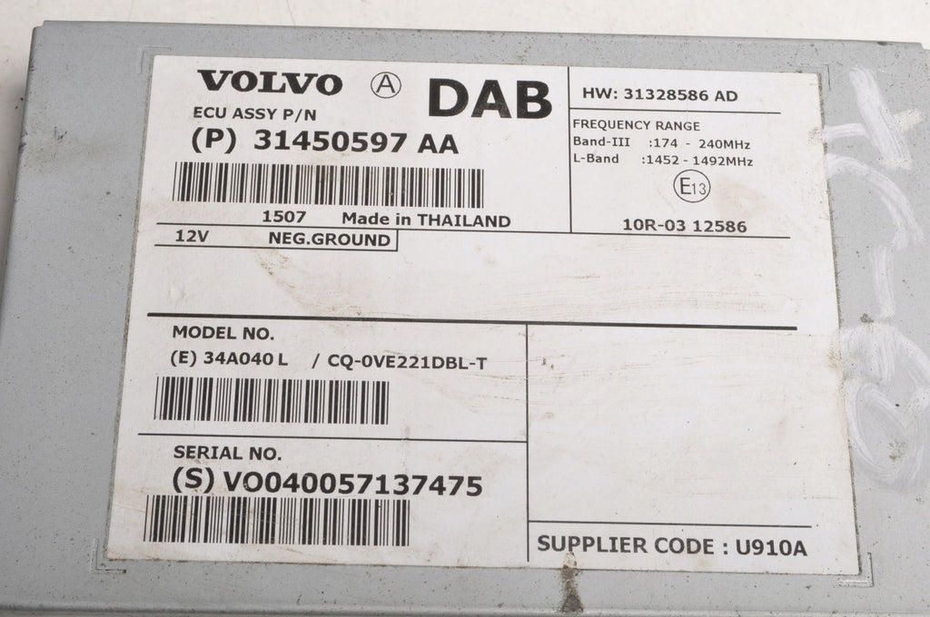 VOLVO XC60 AND RADIO AMPLIFIER 31450597AA