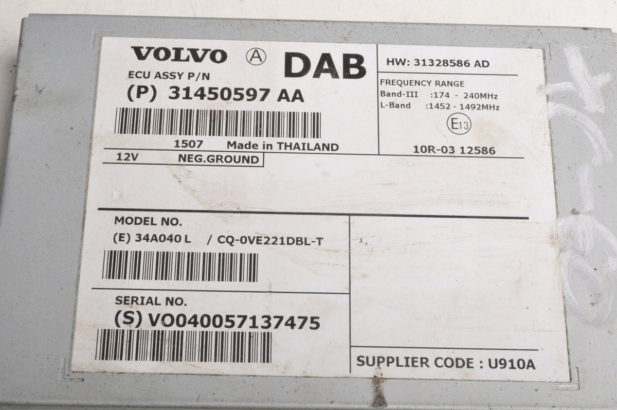 VOLVO XC60 AND RADIO AMPLIFIER 31450597AA
