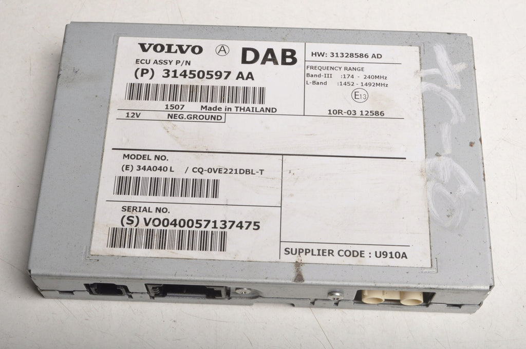 VOLVO XC60 AND RADIO AMPLIFIER 31450597AA