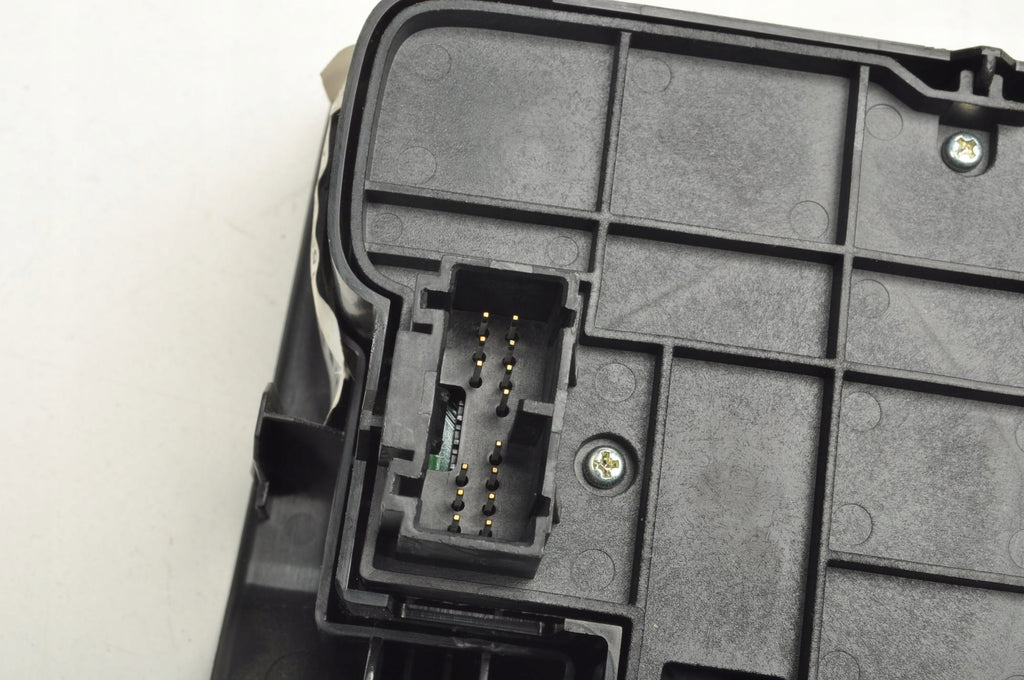 VOLVO XC60 AND RADIO SWITCH 30782066 39855378