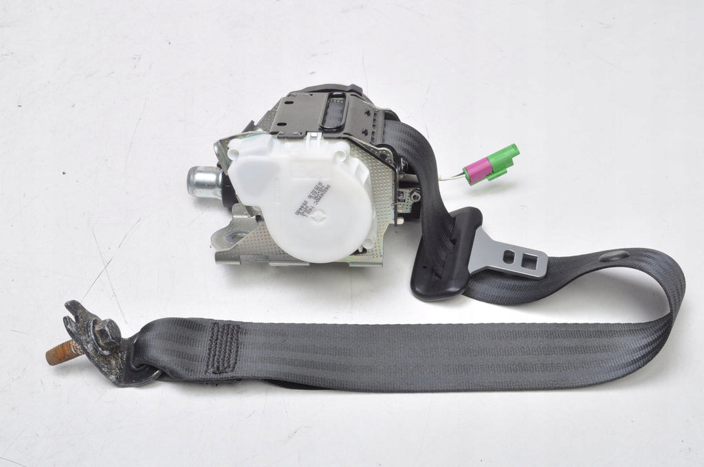 VOLVO XC60 AND SEAT BELT LEFT REAR 2 ROW 39801840