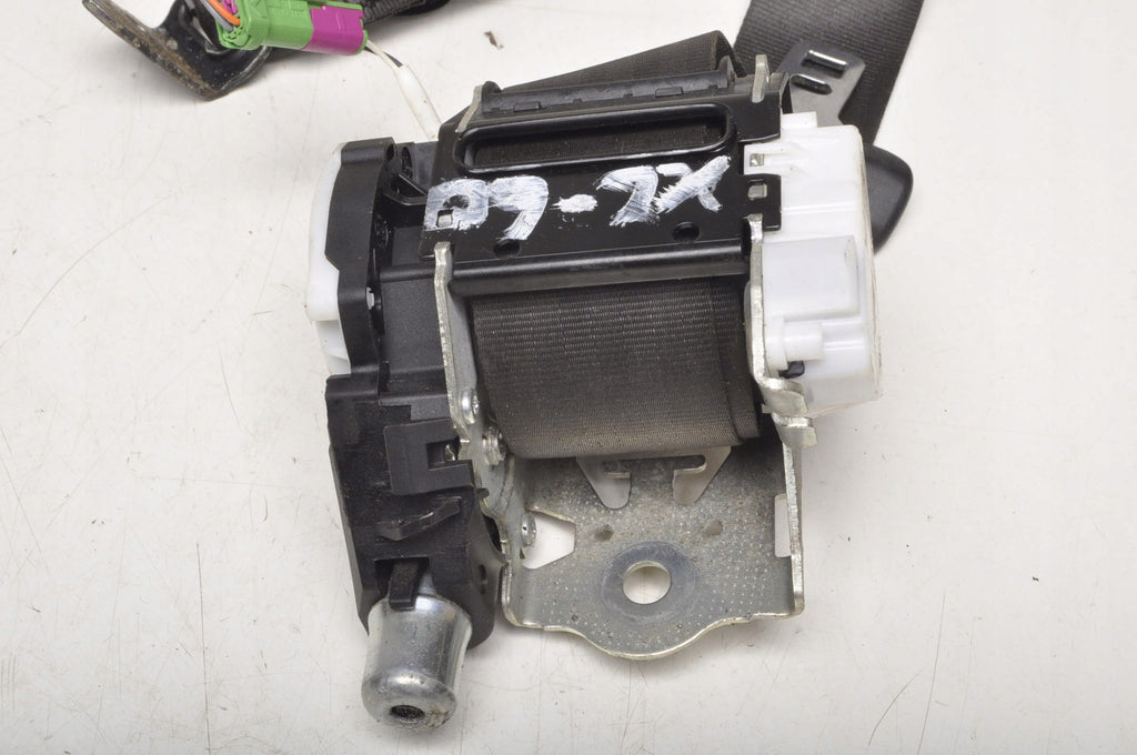 VOLVO XC60 AND SEAT BELT LEFT REAR 2 ROW 39818854