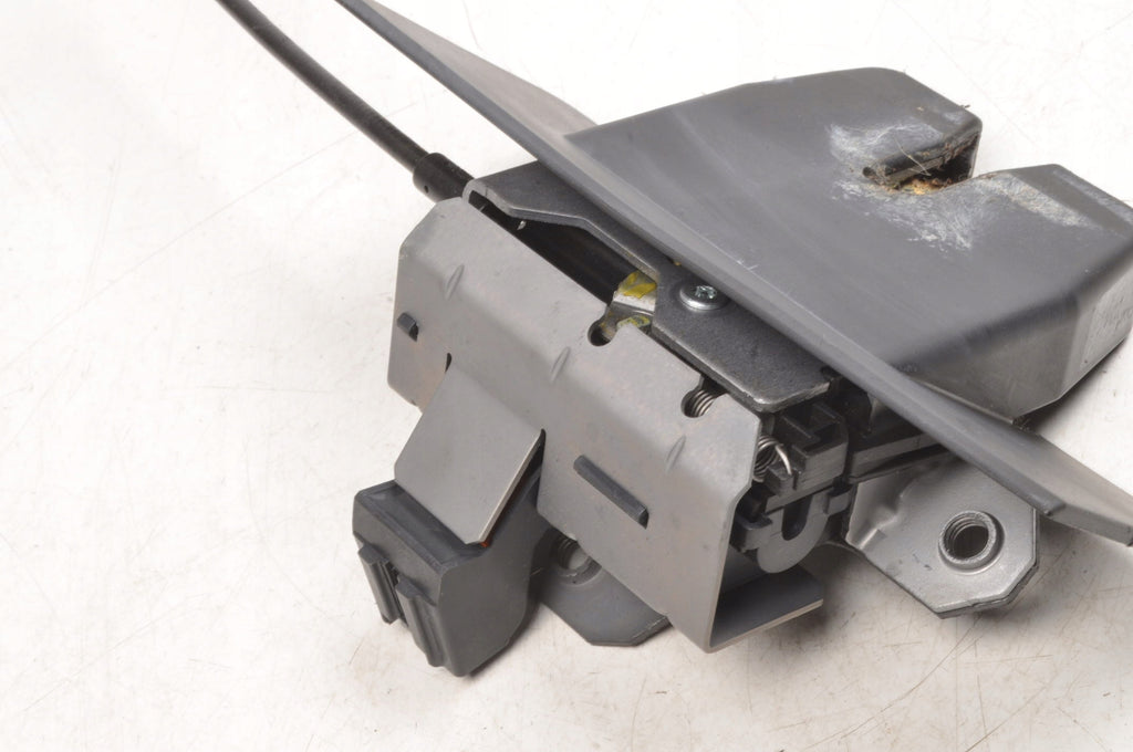 VOLVO XC60 AND TAILGATE LOCK 31253170