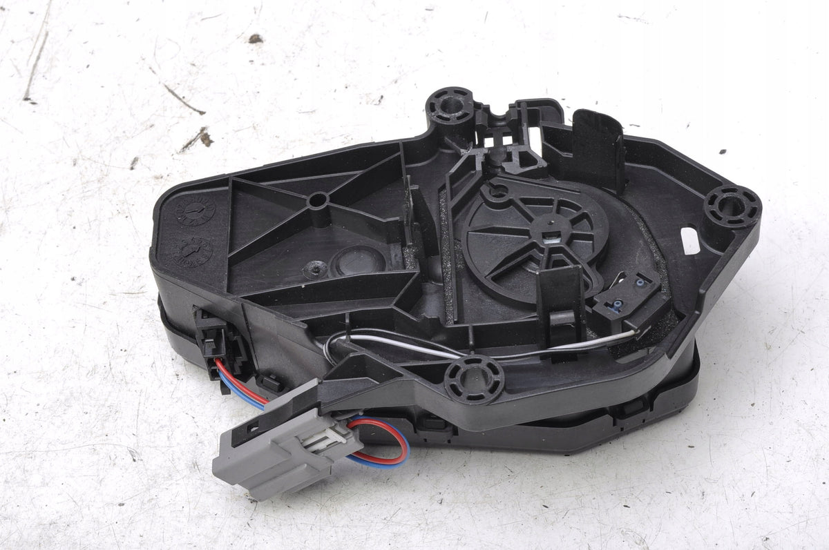 VOLVO XC60 AND TAILGATE PULL 30784562