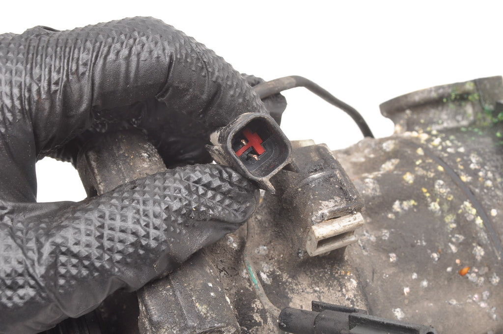 VOLVO XC60 AND V70 S80 XC70 II 2.4D 175KM AIR CONDITIONING COMPRESSOR 30630921