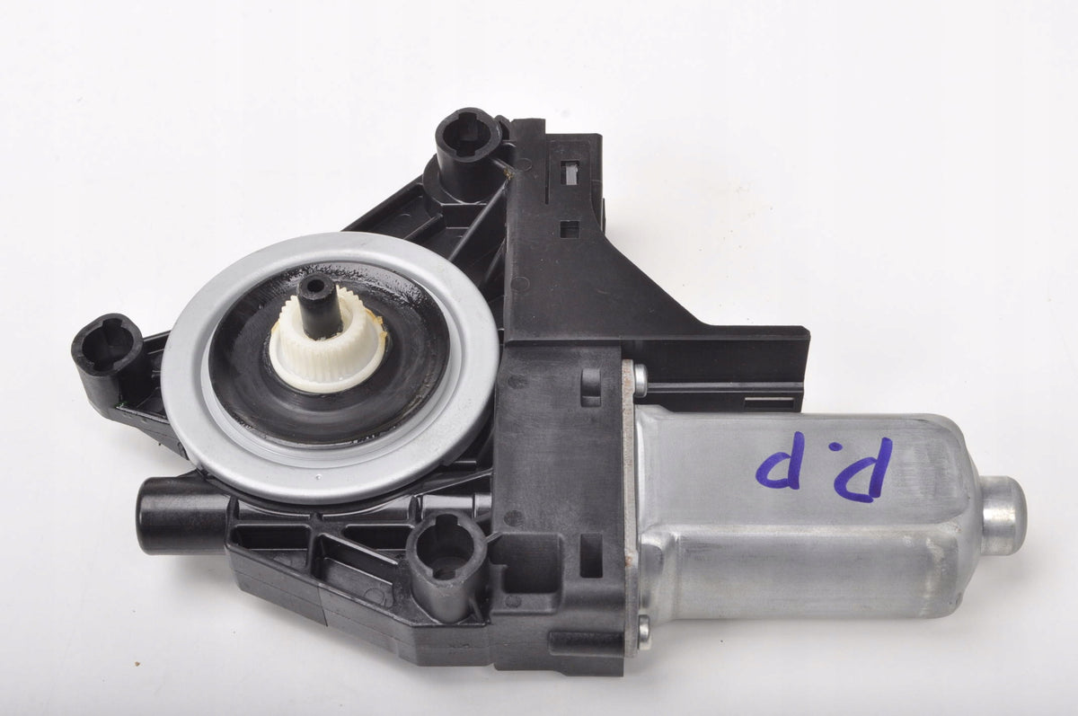 VOLVO XC60 AND WINDSCREEN MOTOR RIGHT FRONT 966269-102