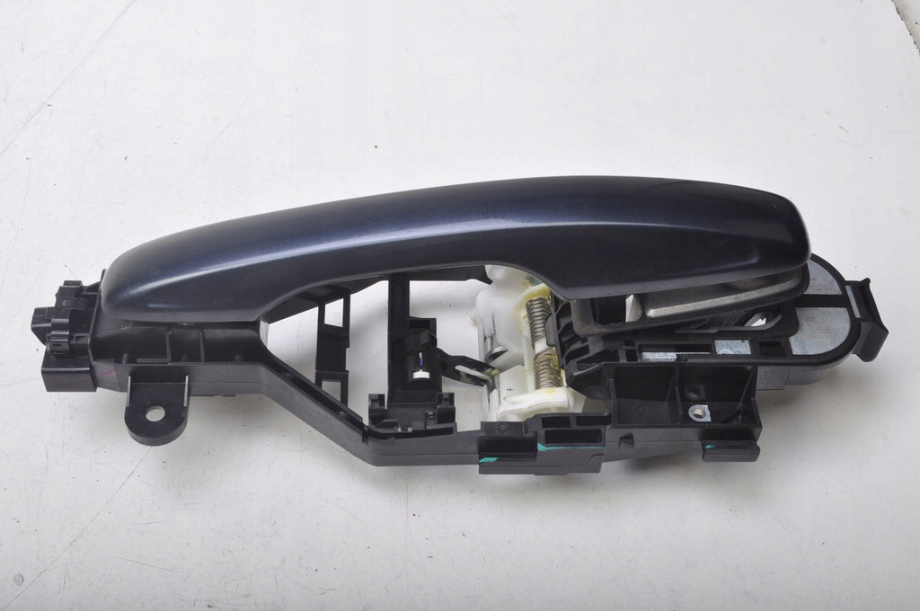 VOLVO XC60 DOOR HANDLE LEFT FRONT 31378250