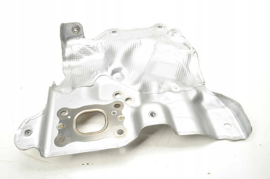 VOLVO XC60 II 2.0 16V B5 HEAT SHIELD 2026R 32435045