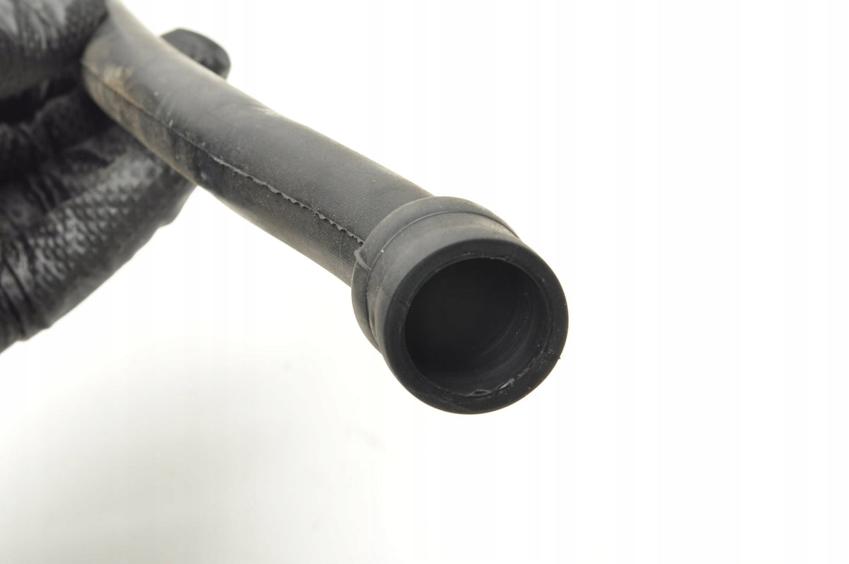 VOLVO XC60 II 2.0 16V B5 PIPE WATER LINE 31652258