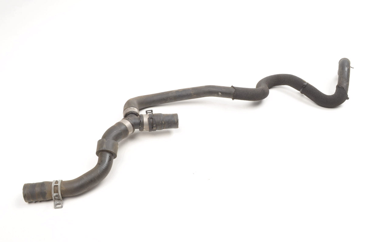 VOLVO XC60 II 2.0 16V B5 PIPE WATER LINE 31657821