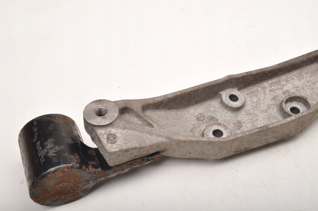 VOLVO XC60 II 2.0 D4 PAW REAR BRIDGE BRACKET 31492866 32203501