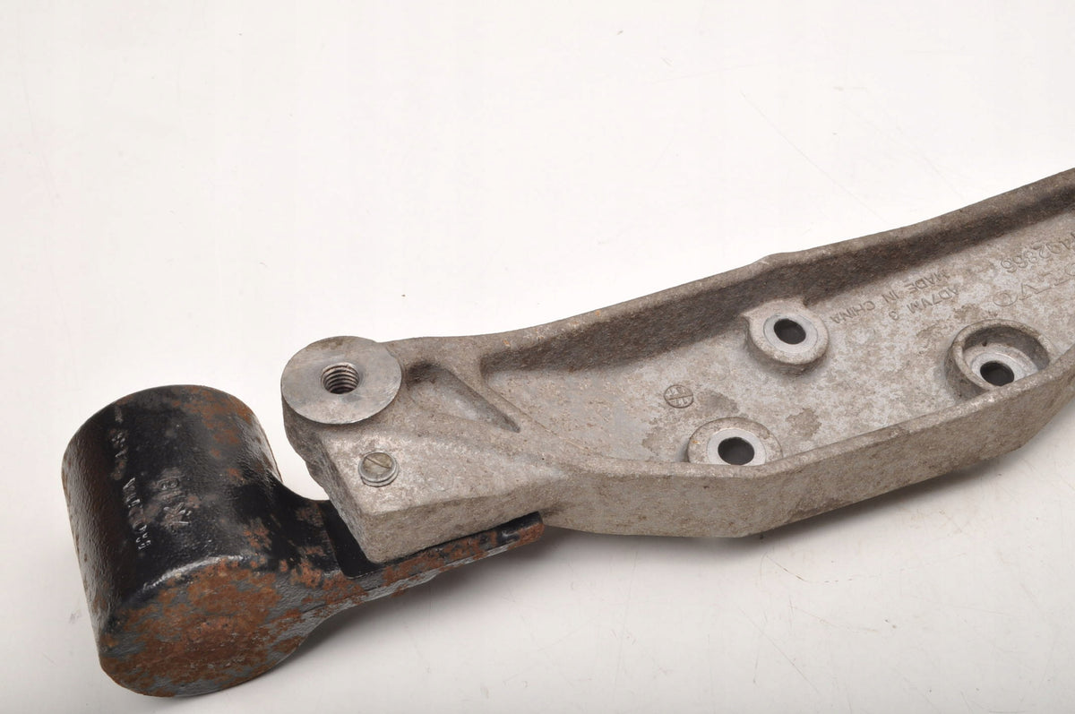 VOLVO XC60 II 2.0 D4 PAW REAR BRIDGE BRACKET 31492866 32203501