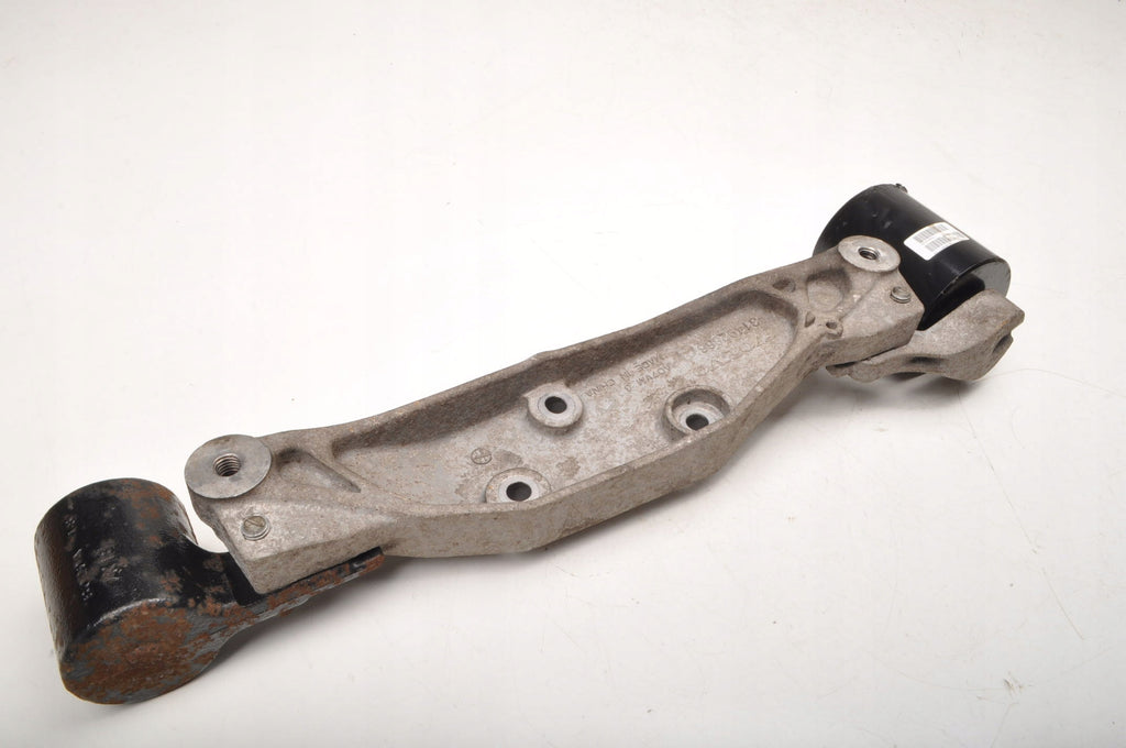 VOLVO XC60 II 2.0 D4 PAW REAR BRIDGE BRACKET 31492866 32203501