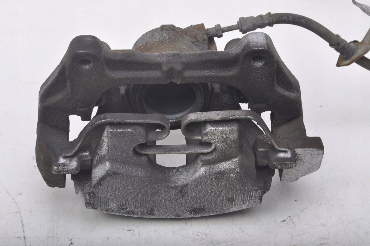VOLVO XC60 II 2.0 T6 CLAMP RIGHT FRONT 31665741