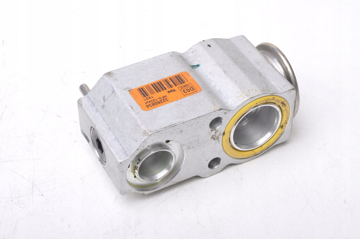 VOLVO XC60 II AIR CONDITIONING EXPANSION VALVE 32260834