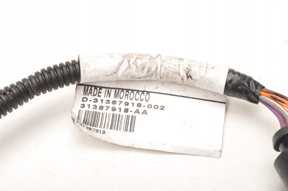 VOLVO XC60 II BEAM AIR DISTRIBUTOR INSTALLATION 31387918 2024r