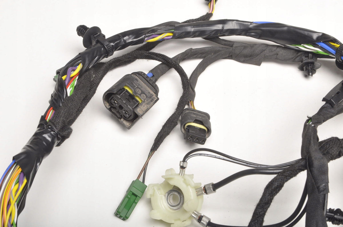 VOLVO XC60 II ELECTRICAL HARNESS WITH TRUNK PNEUMATIC CONTROL