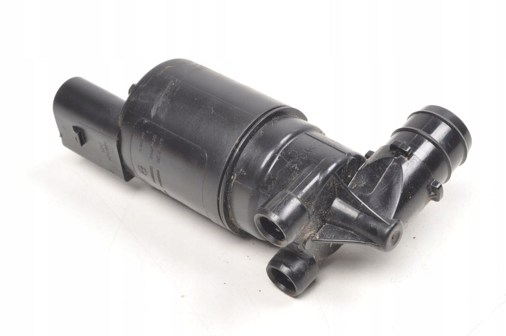 VOLVO XC60 II ENGINE WASHER PUMP 31457428