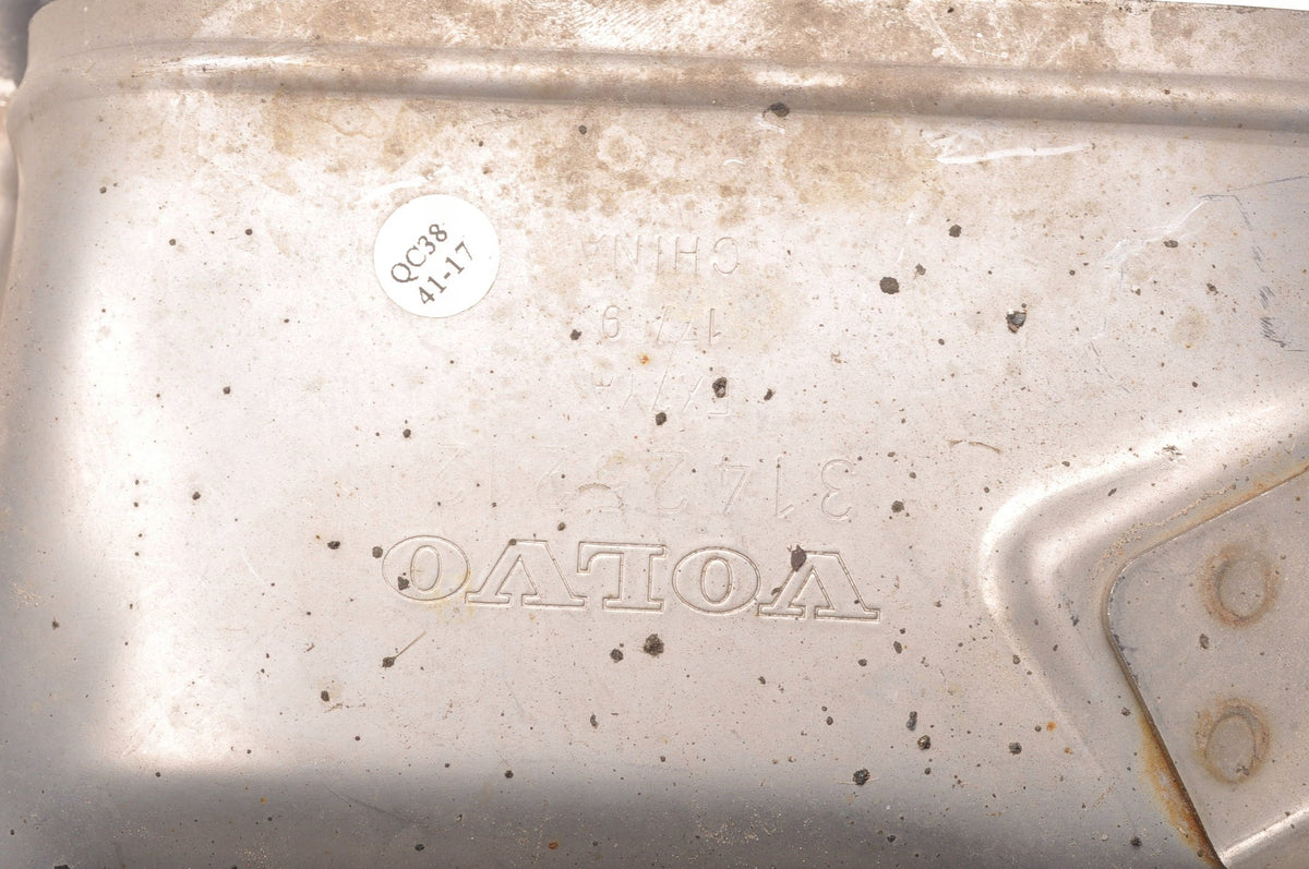 VOLVO XC60 II EXHAUST TIP RIGHT 31425212