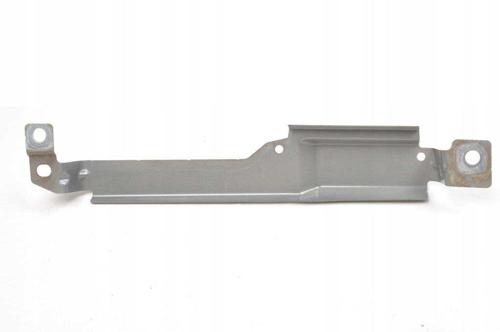 VOLVO XC60 II FENDER MOUNT 31424581 RIGHT 721