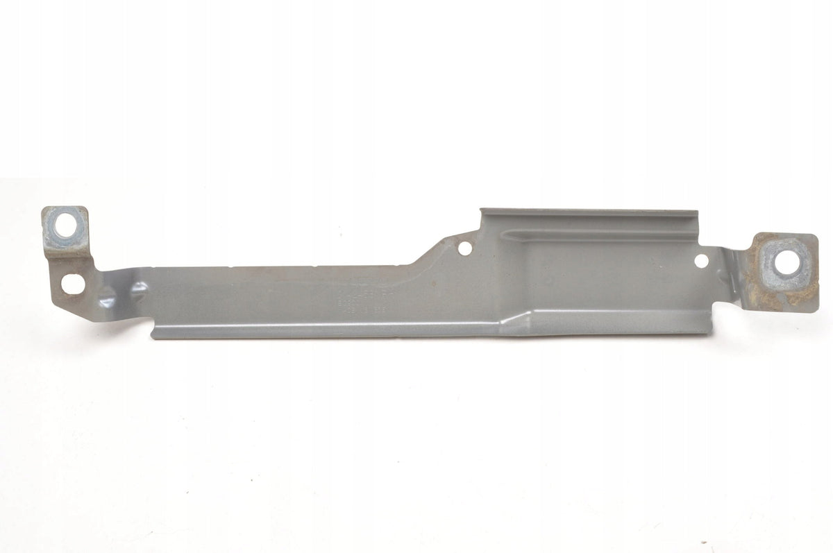 VOLVO XC60 II FENDER MOUNT 31424581 RIGHT 721