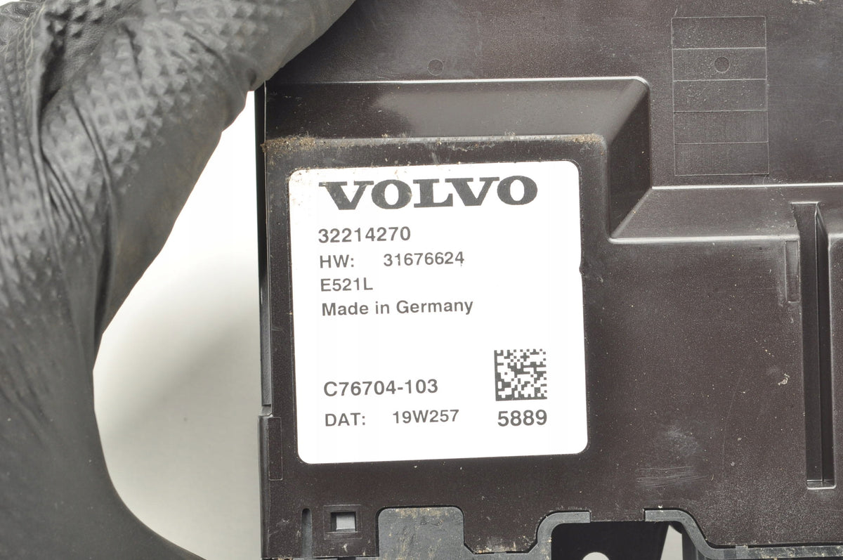 VOLVO XC60 II FLAP CONTROLLER MODULE 32214270
