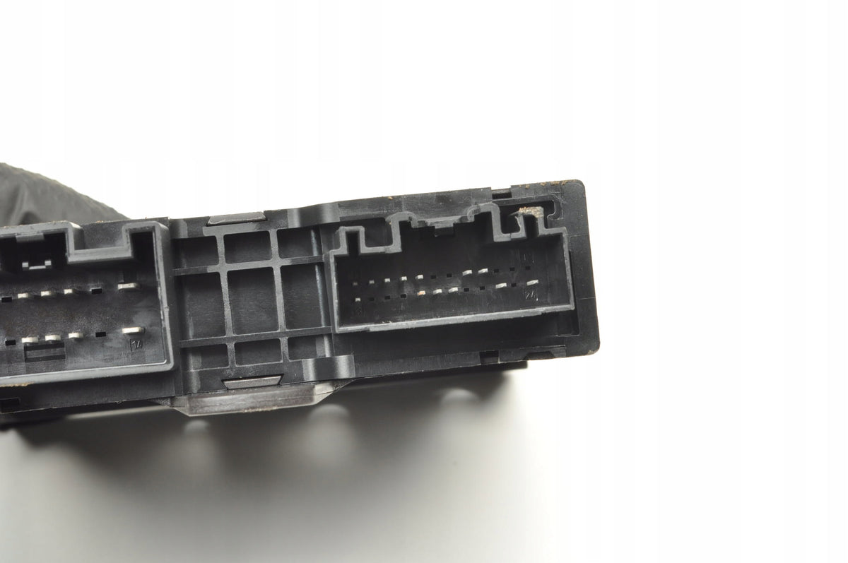 VOLVO XC60 II FLAP CONTROLLER MODULE 32214270