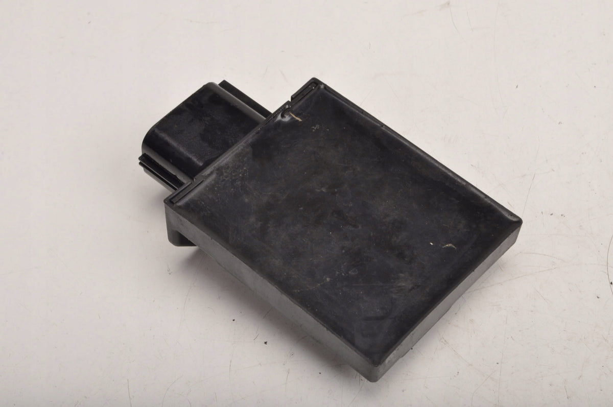 VOLVO XC60 II FUEL PUMP CONTROLLER 32203571