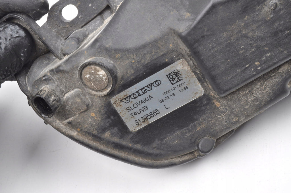 VOLVO XC60 II HALOGEN LEFT 31395865