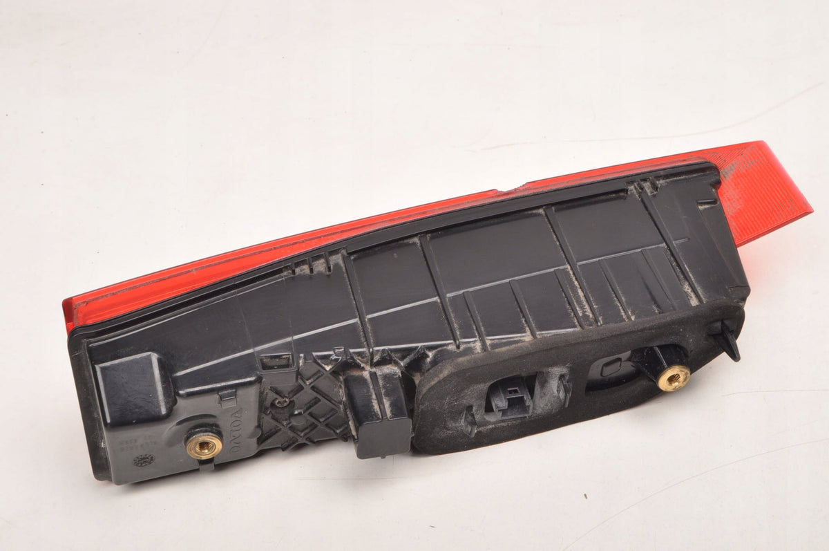 VOLVO XC60 II LAMP RIGHT REAR FLAP