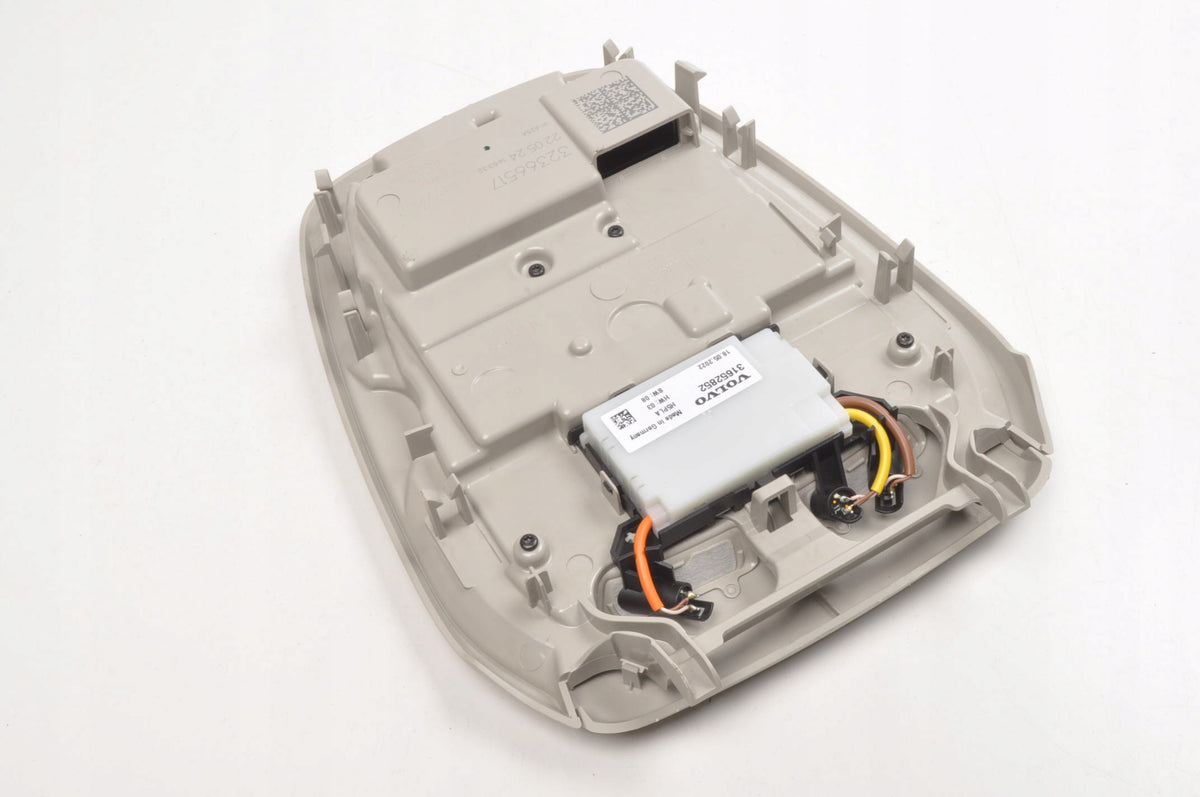 VOLVO XC60 II LIGHTING INTERIOR CABIN LAMP 32366517