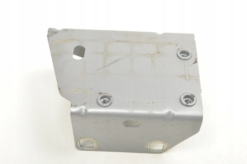 VOLVO XC60 II MOUNTING BRACKET WITH FRONT BELT 180825-01 LEFT 2026