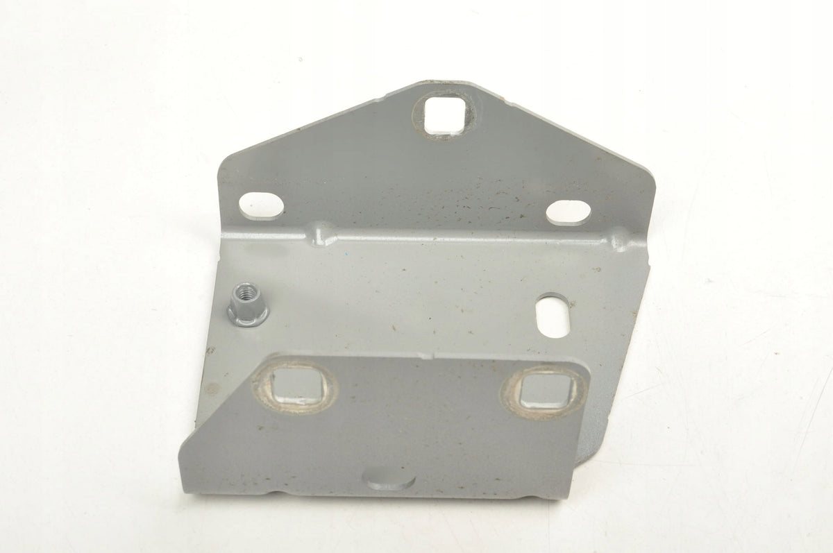 VOLVO XC60 II MOUNTING BRACKET WITH FRONT BELT 180825-01 LEFT 2026