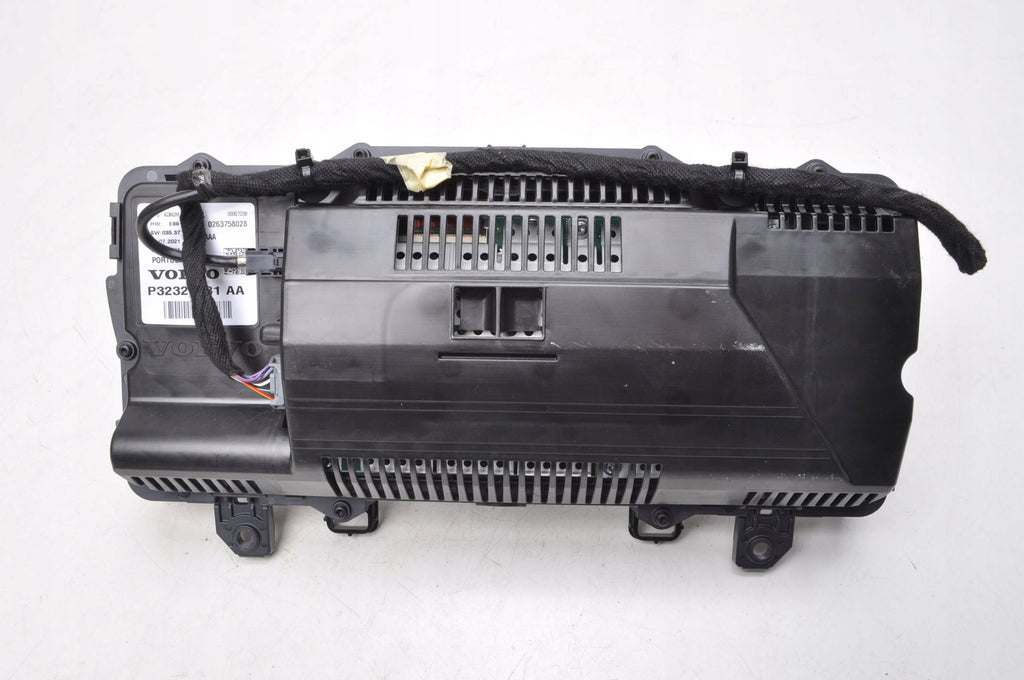 VOLVO XC60 II PETROL COUNTER CLOCKS P32320031