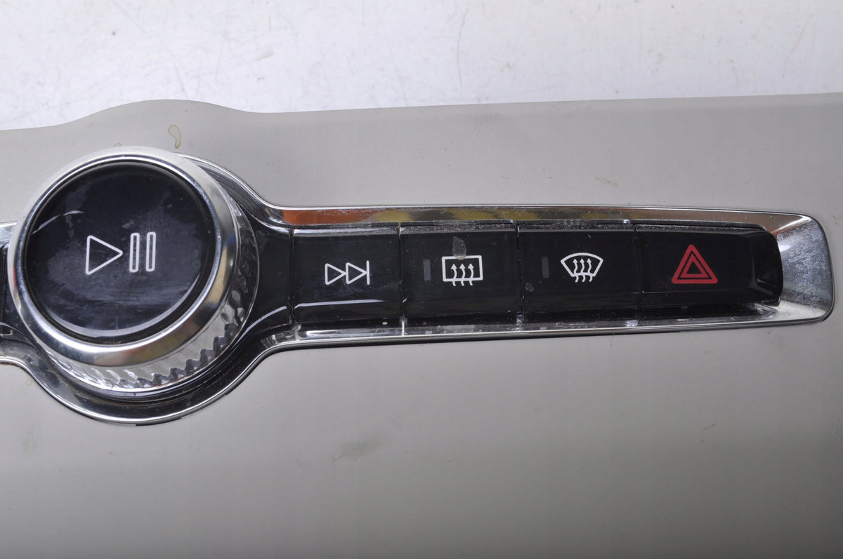 VOLVO XC60 II RADIO SWITCH PANEL 31398846