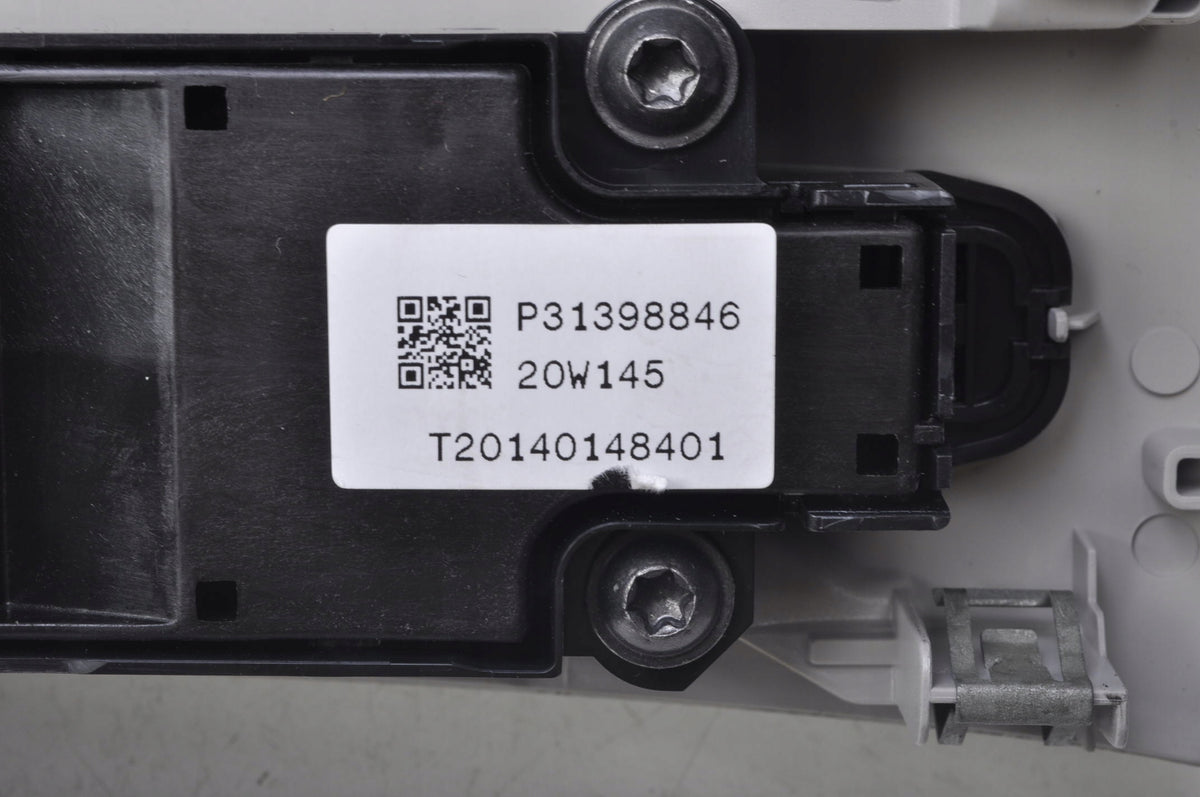 VOLVO XC60 II RADIO SWITCH PANEL 31398846