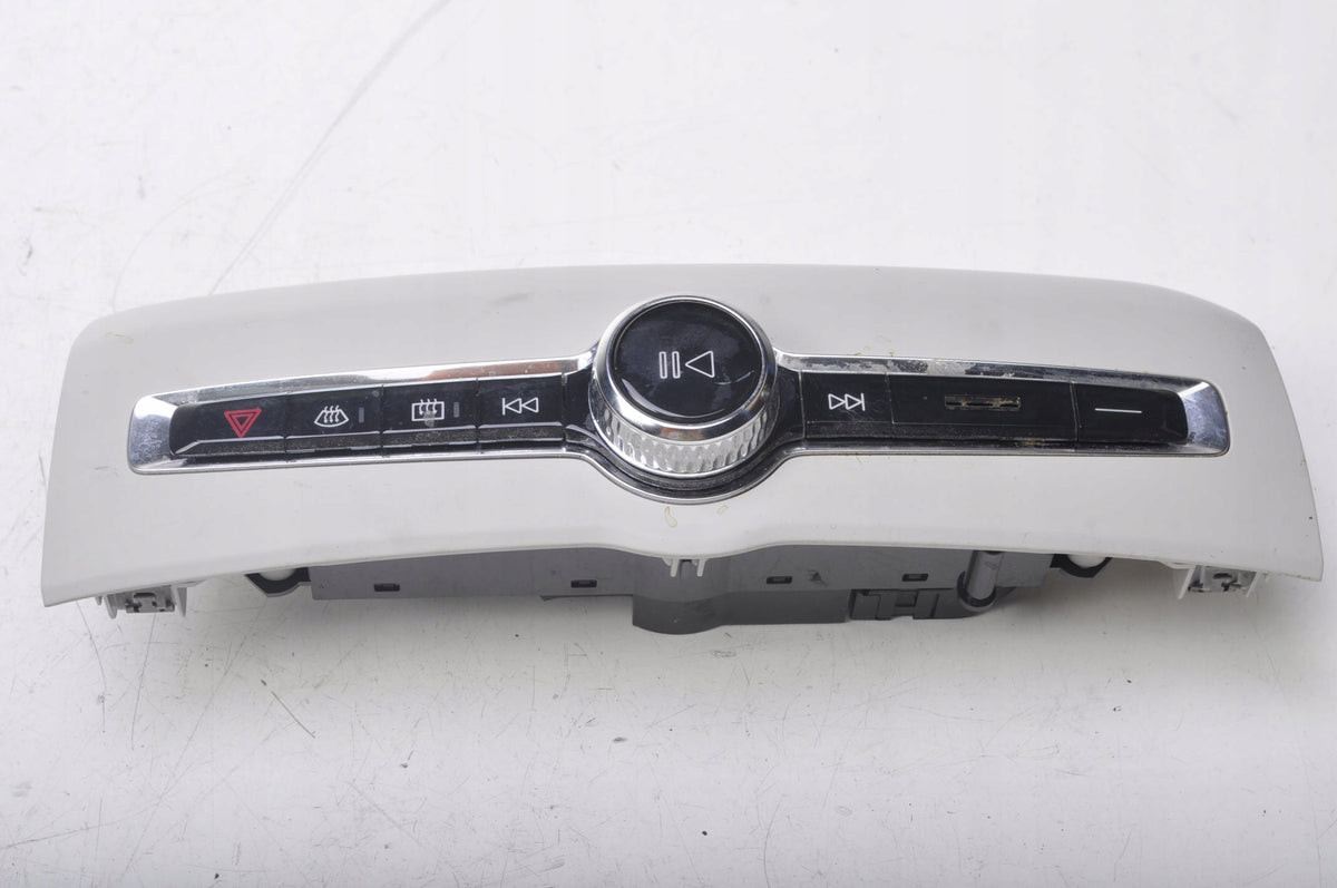 VOLVO XC60 II RADIO SWITCH PANEL 31398846