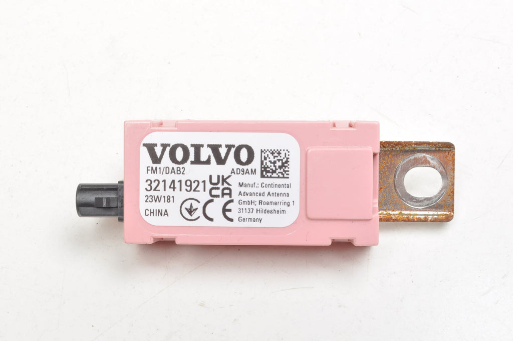 VOLVO XC60 II S90 II V90 ANTENNA AMPLIFIER 32141921