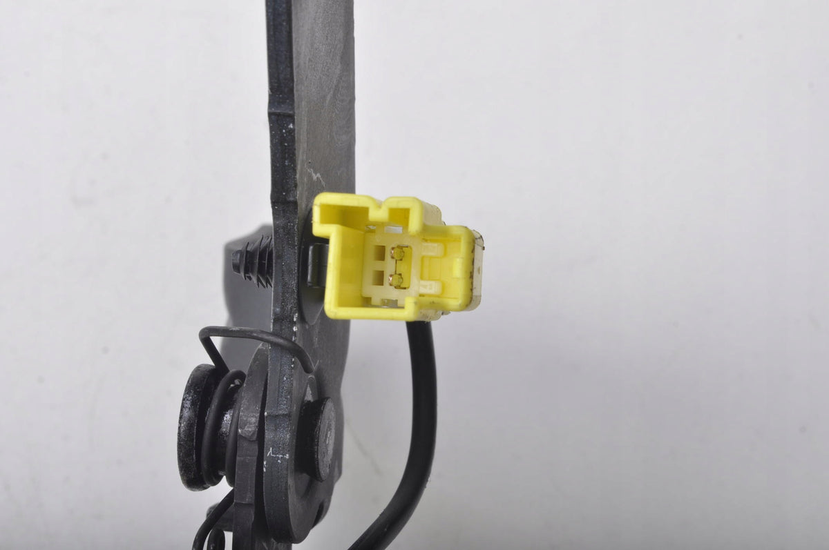 VOLVO XC60 II SEAT BELT CLASPS SET