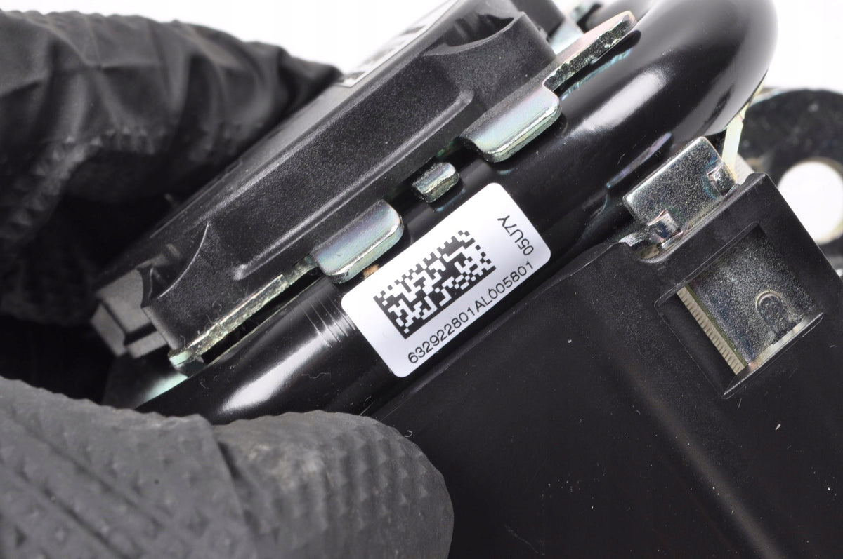 VOLVO XC60 II SEAT BELT LEFT REAR 2 ROW 39842313