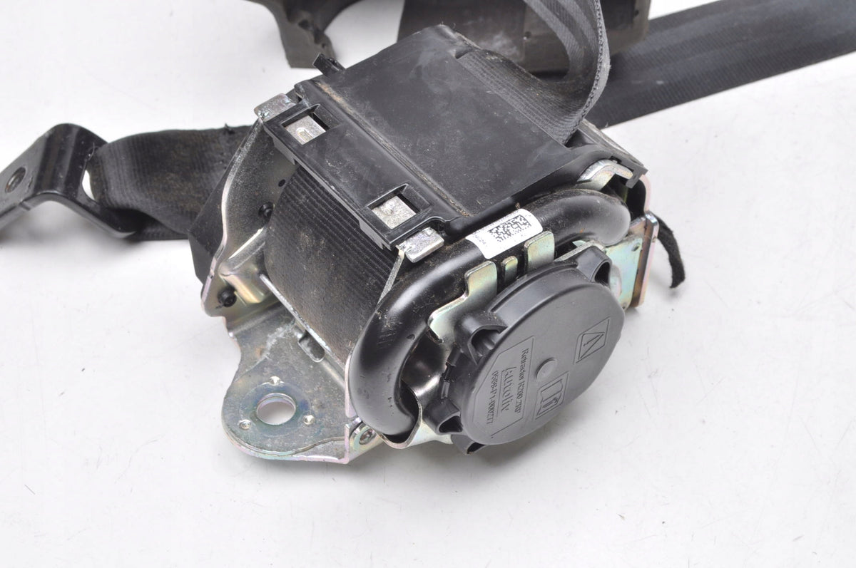 VOLVO XC60 II SEAT BELT LEFT REAR 2 ROW P1 39838359