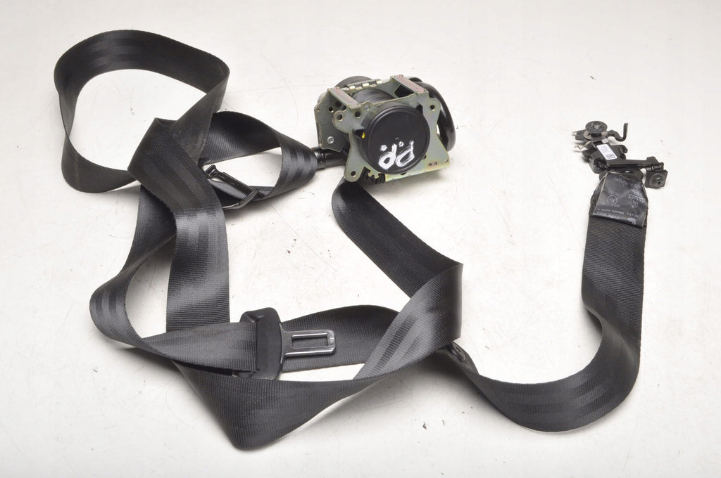 VOLVO XC60 II SEAT BELT RIGHT FRONT 32149082