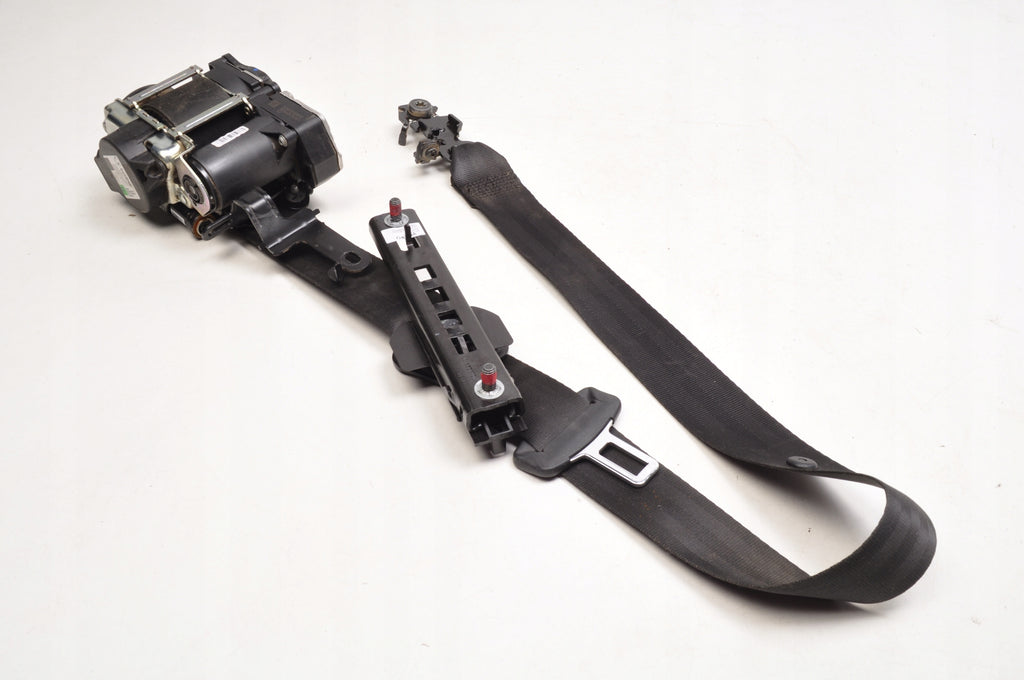 VOLVO XC60 II SEAT BELT RIGHT FRONT 32149088
