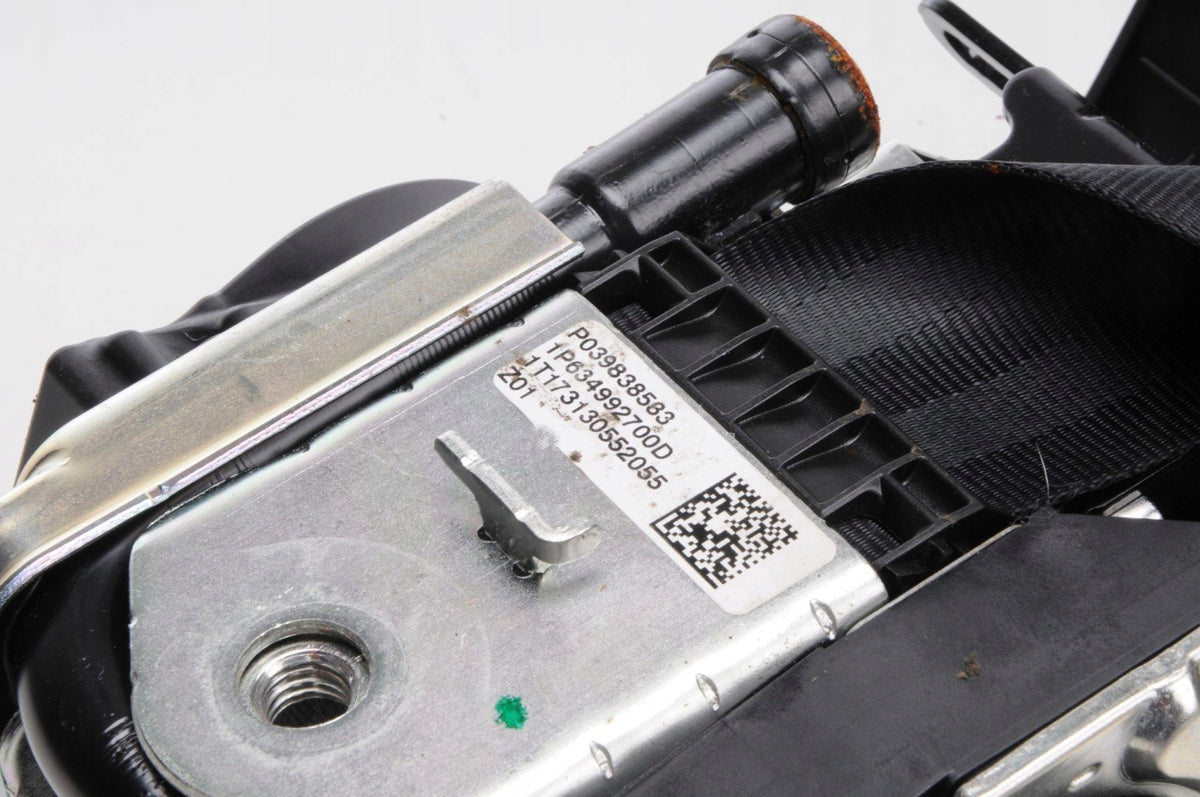 VOLVO XC60 II SEAT BELT RIGHT FRONT 39838533