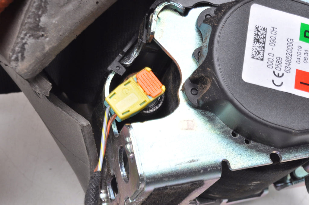 VOLVO XC60 II SEAT BELT RIGHT REAR 2 ROW 39838359