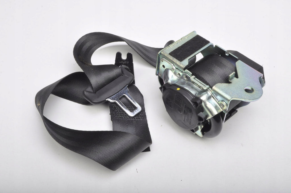 VOLVO XC60 II SEAT BELT RIGHT REAR 2 ROW 39838359