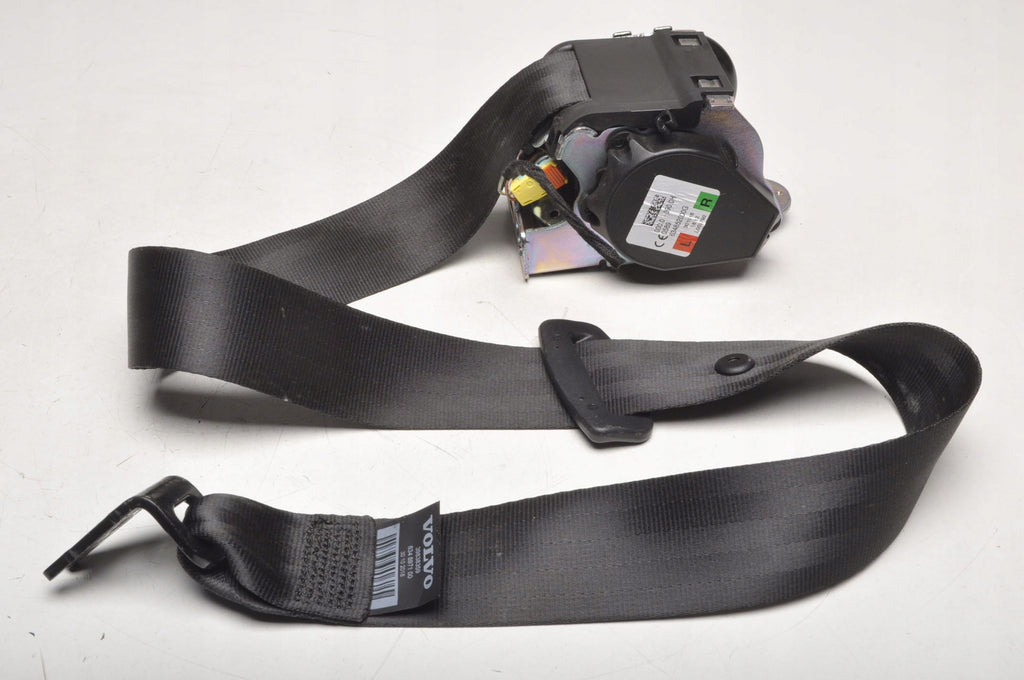 VOLVO XC60 II SEAT BELT RIGHT REAR 2 ROW 39838359