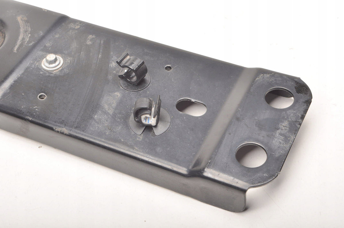 VOLVO XC60 II SLED MOUNT HOLDER REAR