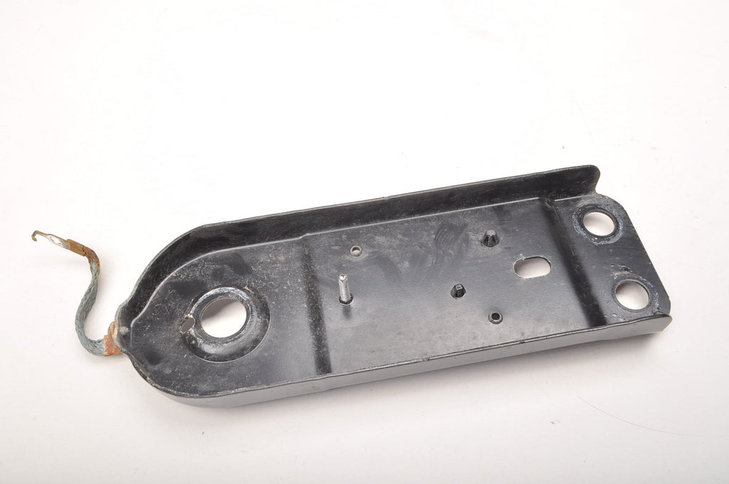 VOLVO XC60 II SLED MOUNT HOLDER REAR