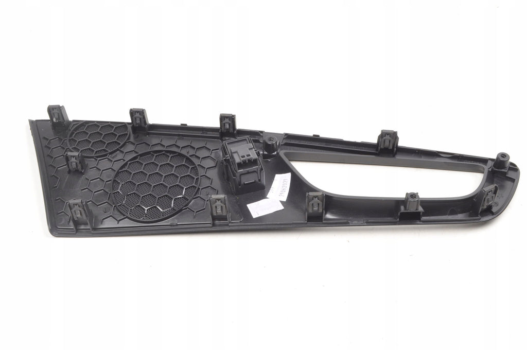 VOLVO XC60 II SPEAKER GRILLE COVER LEFT FRONT 31446062